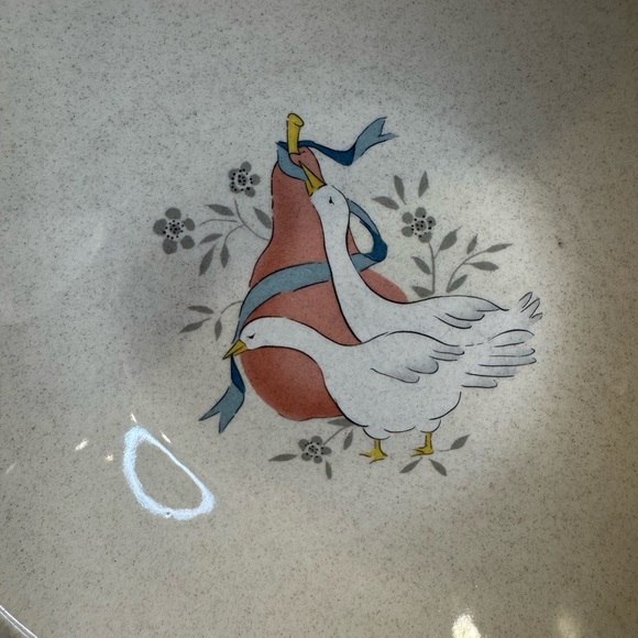 Vintage International Stoneware Bowl Goose Fruit Flowers Ribbon Beige Blue Pink - Picture 2 of 8